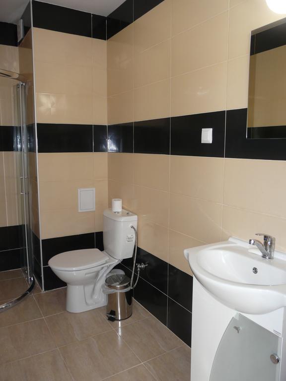 Yuliya Guest House Сапарева-Баня Экстерьер фото