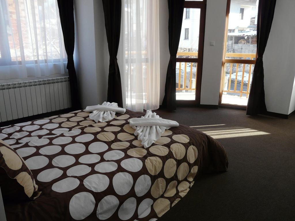 Yuliya Guest House Сапарева-Баня Экстерьер фото