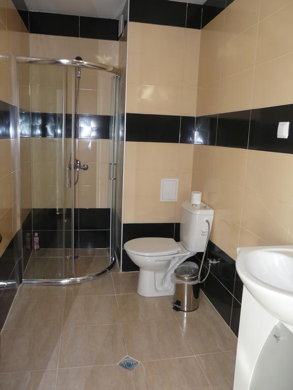 Yuliya Guest House Сапарева-Баня Экстерьер фото