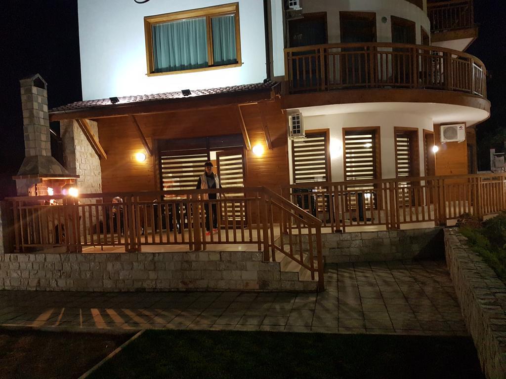 Yuliya Guest House Сапарева-Баня Экстерьер фото