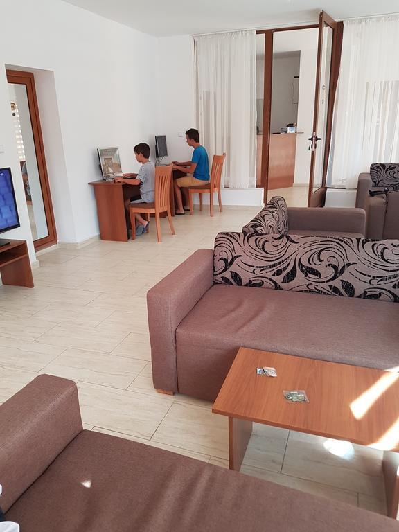 Yuliya Guest House Сапарева-Баня Экстерьер фото