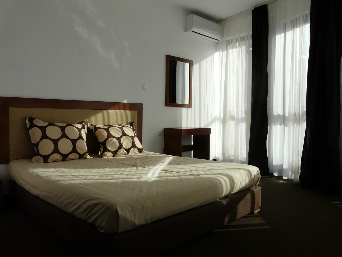 Yuliya Guest House Сапарева-Баня Экстерьер фото